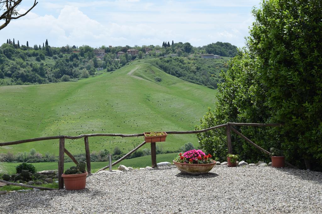 קסטלנואובו ברארדנגה Appartamento Crete Senesi מראה חיצוני תמונה